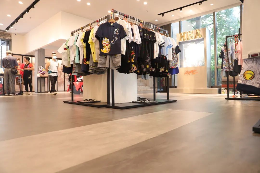 新濠案例丨奶茶店？服裝店？打卡深圳最潮網紅店！(圖6)