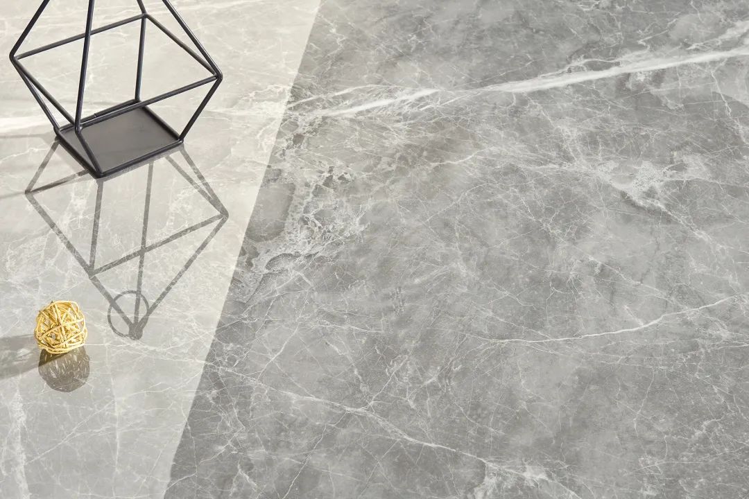 潮奢爆品|高級灰+鏡面,將極簡主義進行到底(圖6) 潮奢爆品|高級灰+鏡面,將極簡主義進行到底(圖6)